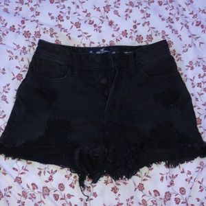 black hollister shorts